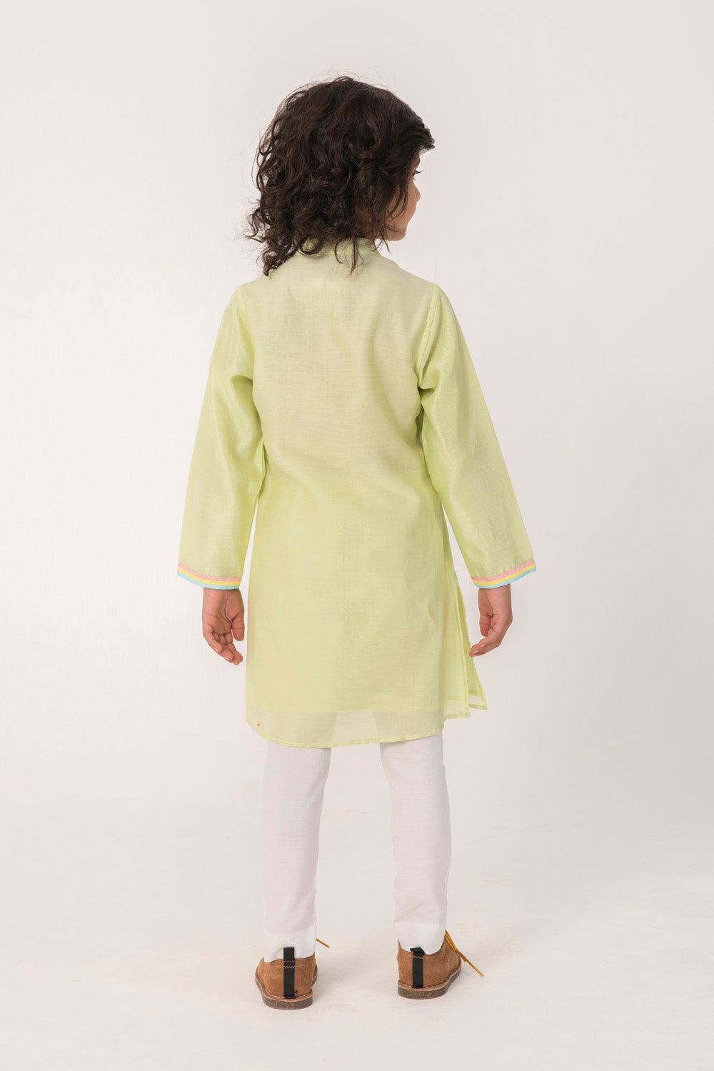 BEE HIVE EMBROIDERED KURTA IN FRESH GREEN COLOUR