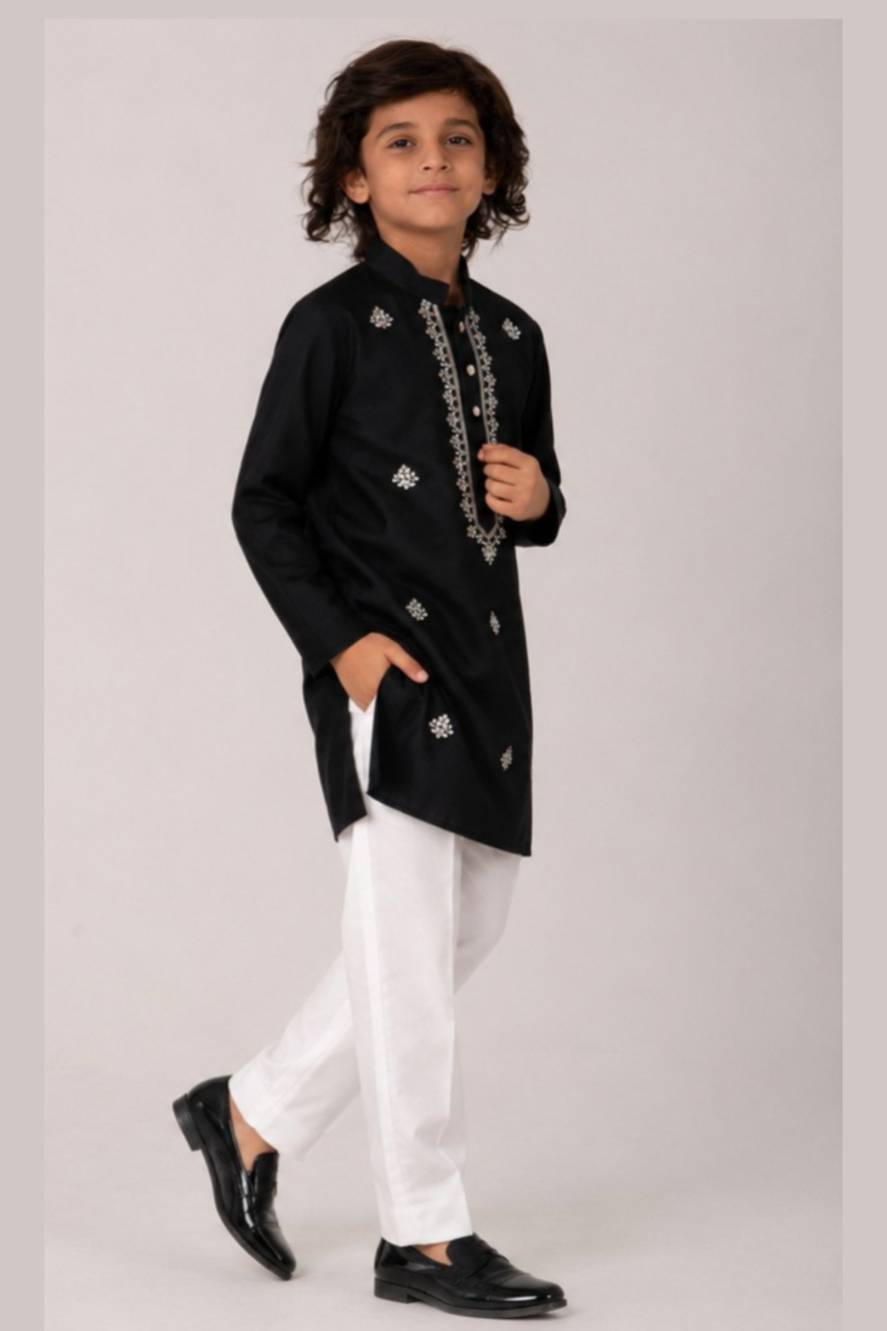 PAISLY MOTIF EMB KURTA