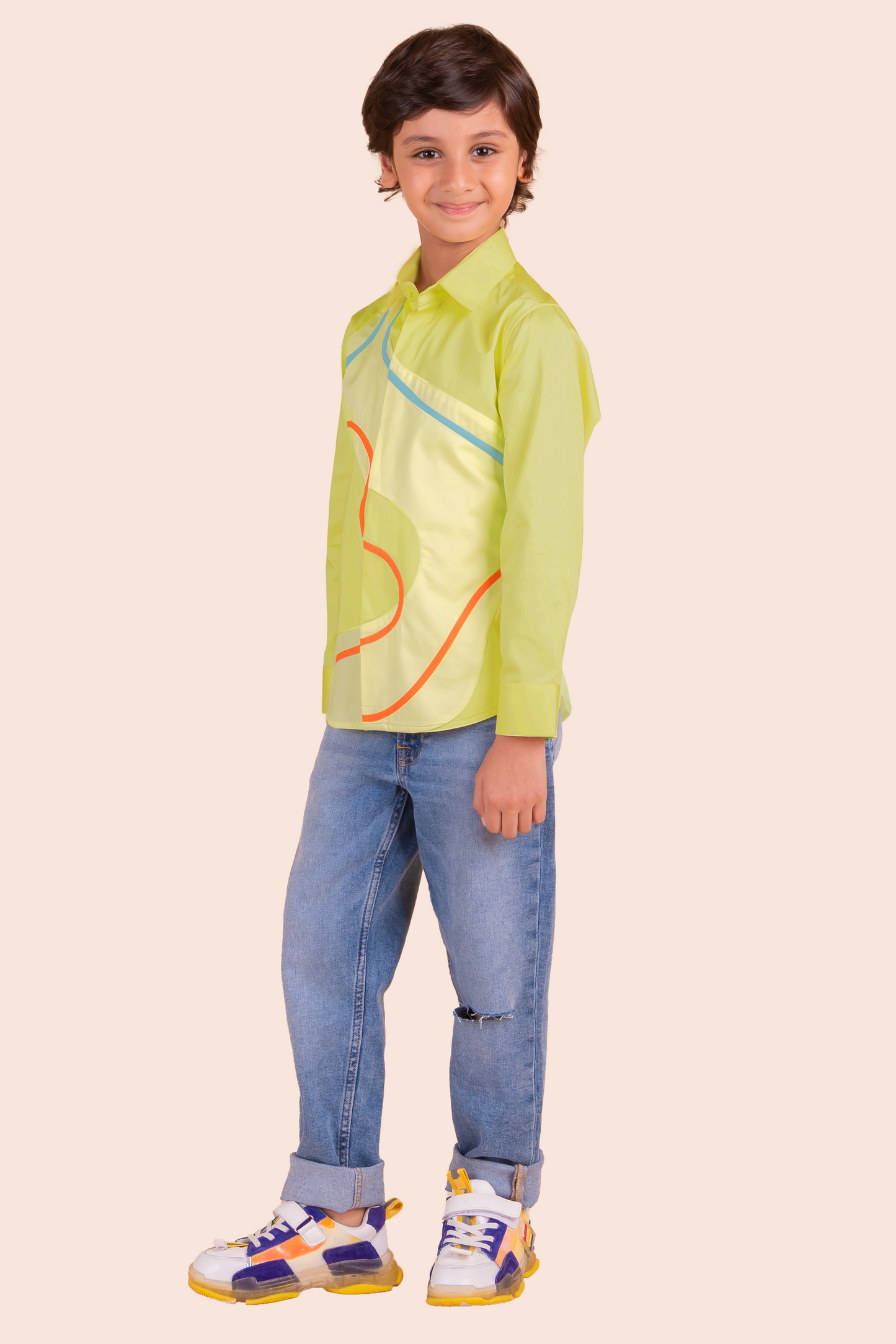 FABRIC PATCHING COLOR BLOCK SHIRT