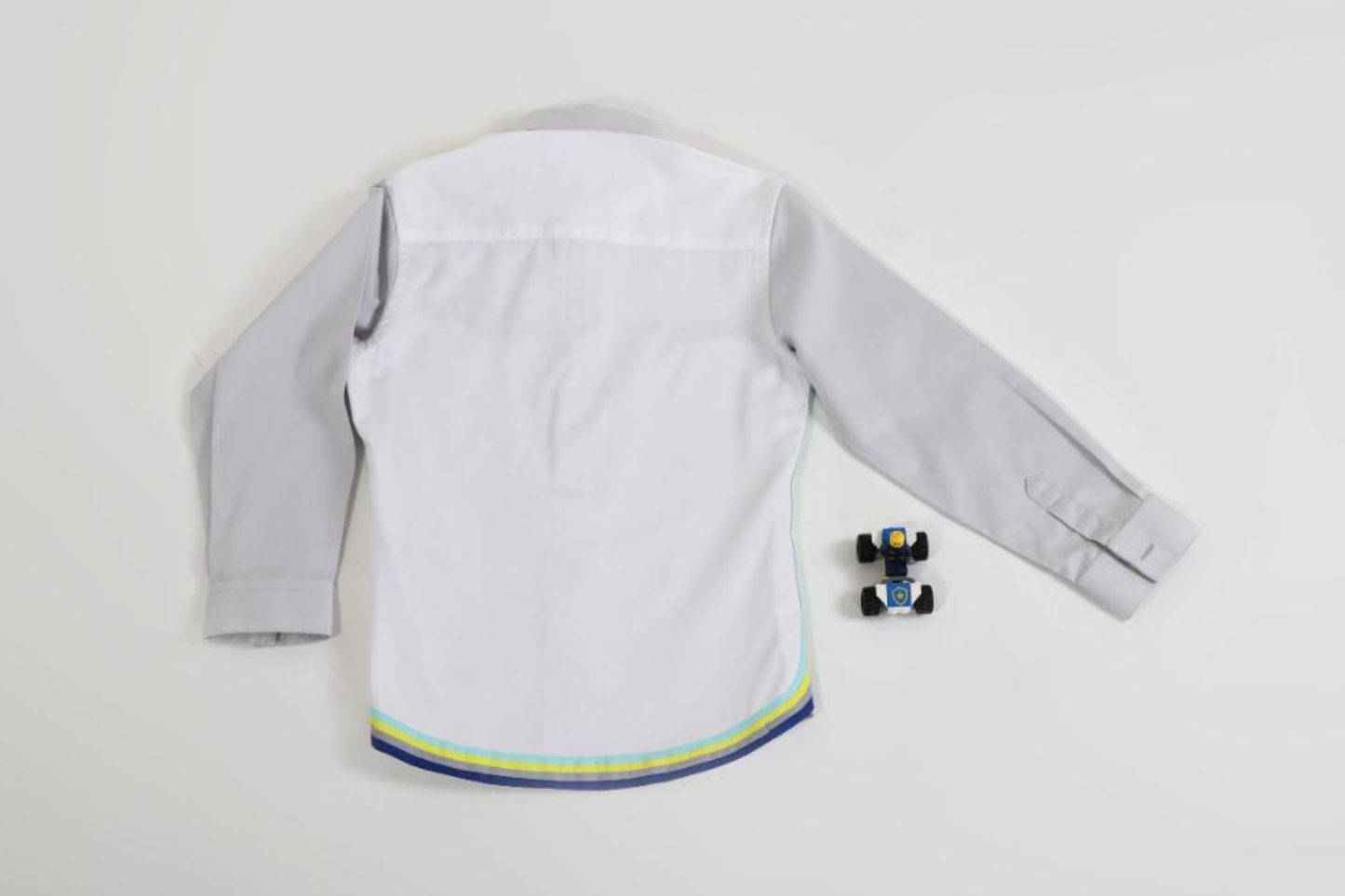 GREY RACE SHIRT WITH INTERESTING SIDE DETAIL