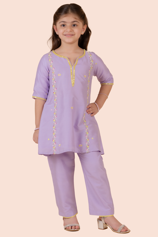 Lavender Cotton Silk Heart Embroidered A-Line Kurta Set