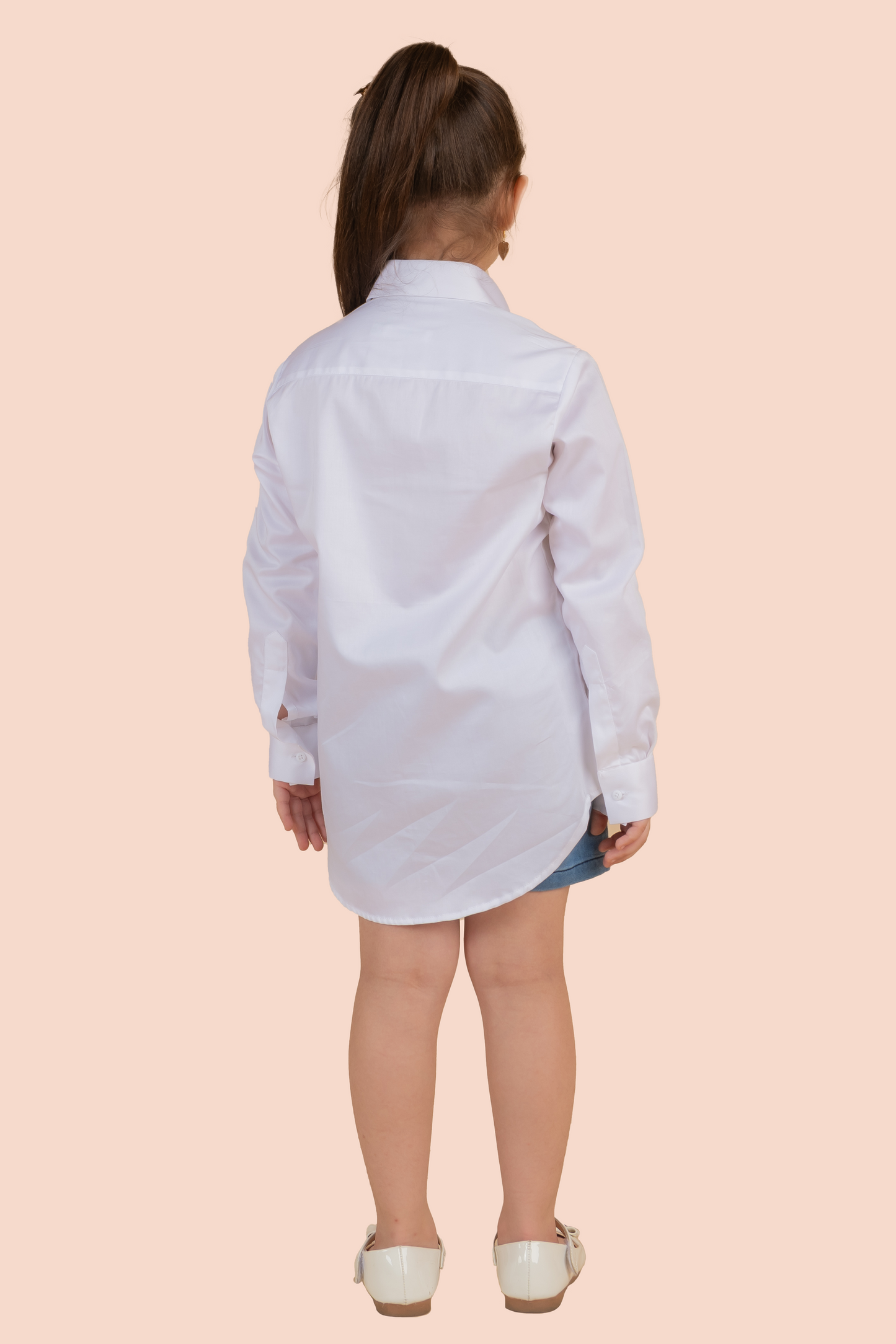 White Cotton Embroidery Bee Motif Shirt