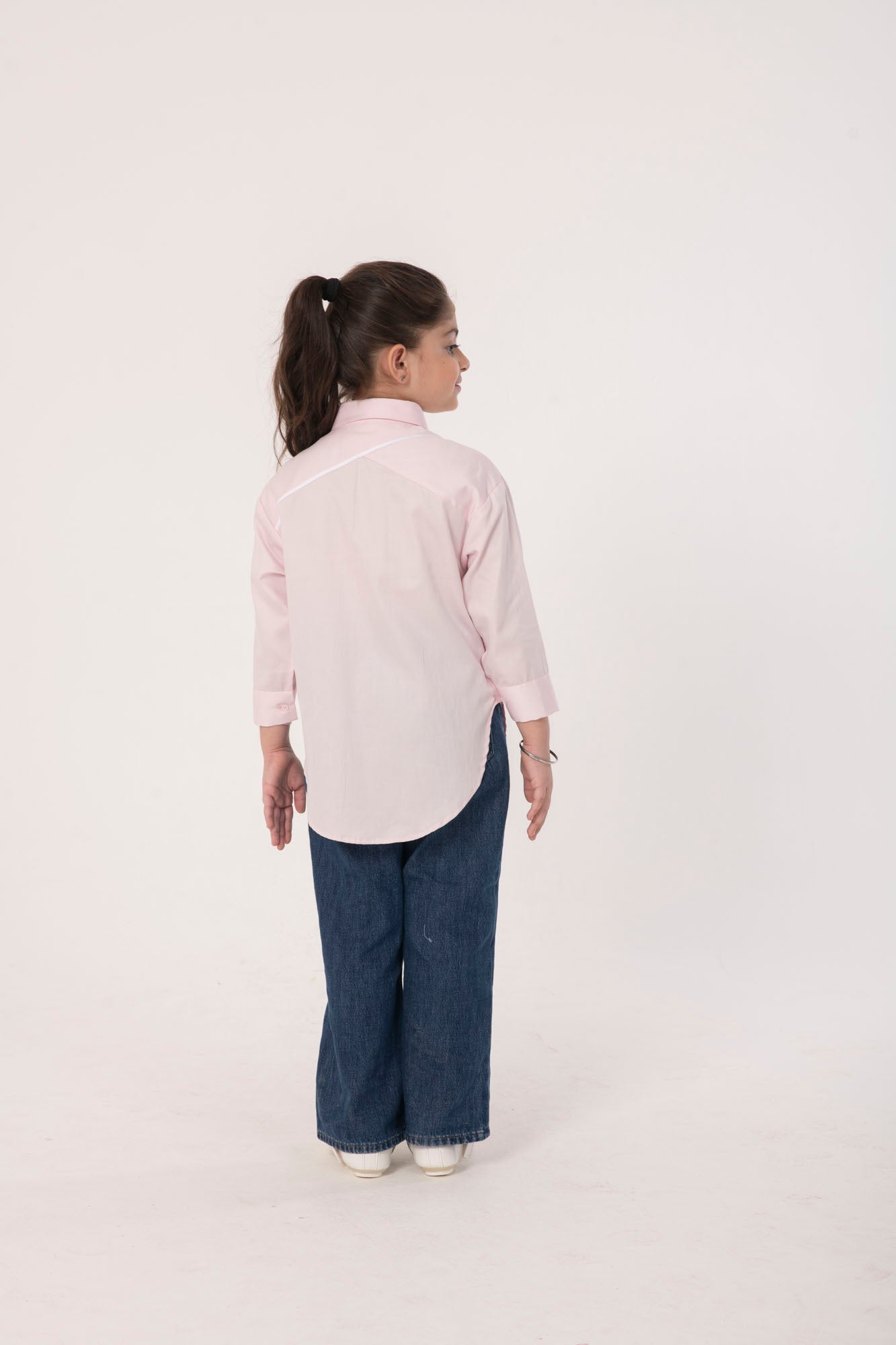 PINK SHIRT WITH BADGE MOTIF EMBROIDERY