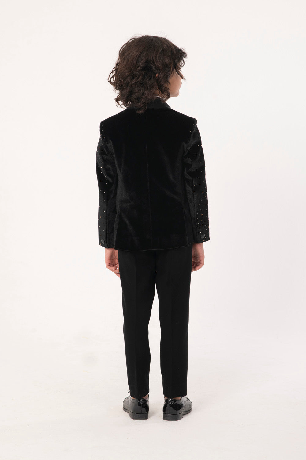 SHIMMERY HEAY EMBROIDERED TUXEDO IN VELVET