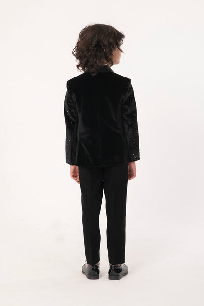 SHIMMERY HEAY EMBROIDERED TUXEDO IN VELVET