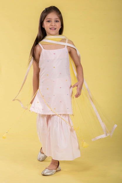 PINK BOOTI STRAPPY SUIT WITH YELLOW DUPATTA.