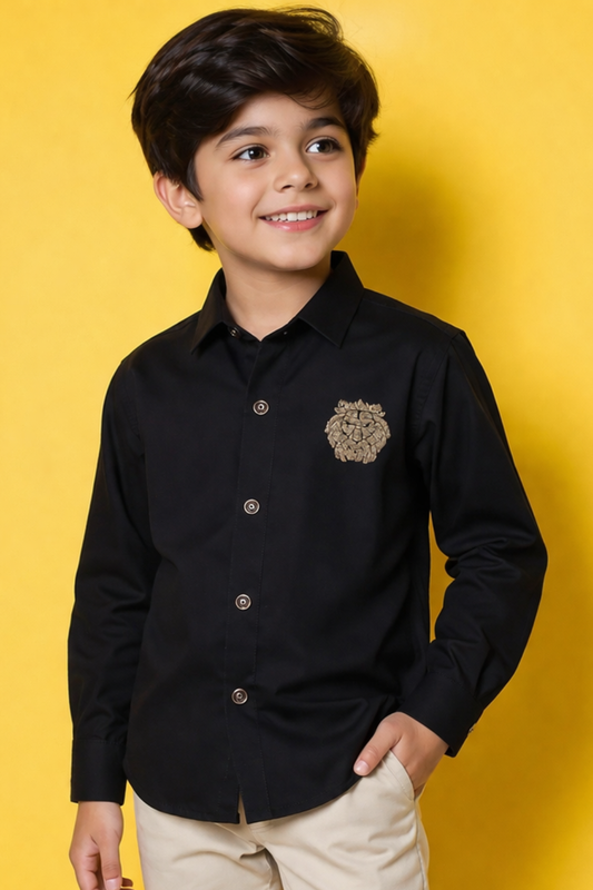 Lion motif shirt
