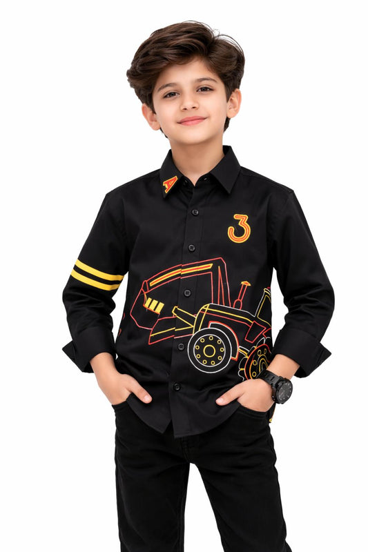 BLACK SHIRT WITH TRACTOR EMBROIDERY