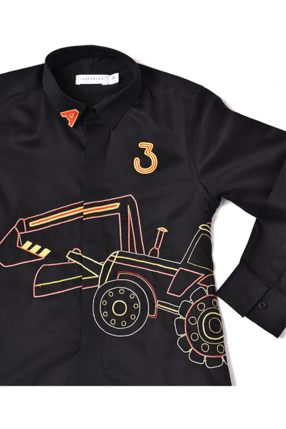 BLACK SHIRT WITH TRACTOR EMBROIDERY